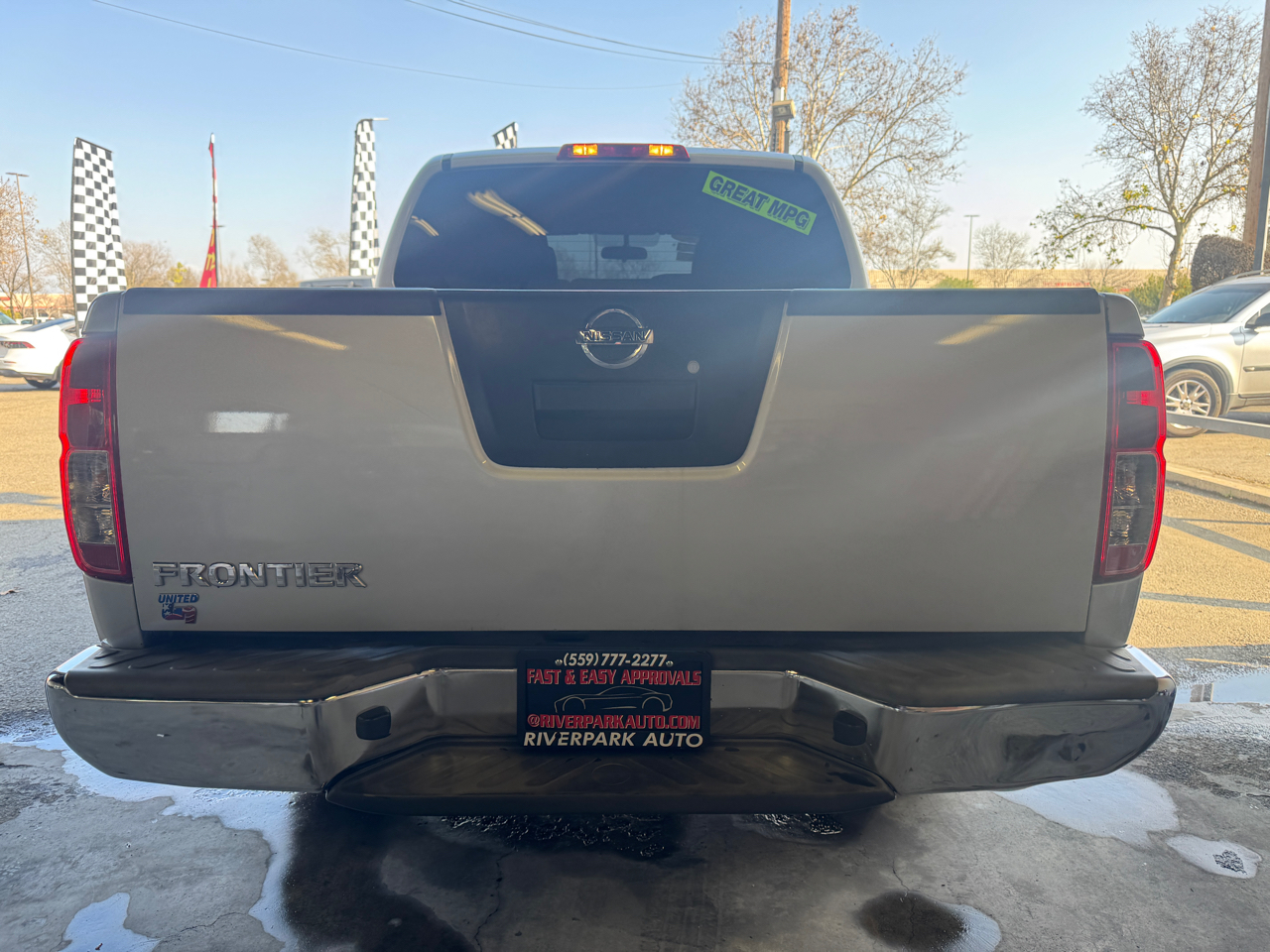 Nissan Frontier S Crew Cab 2WD 2012