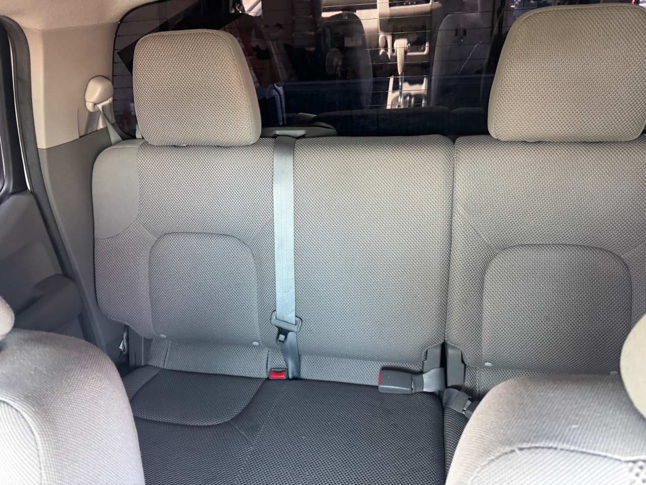 Nissan Frontier S Crew Cab 2WD 2012