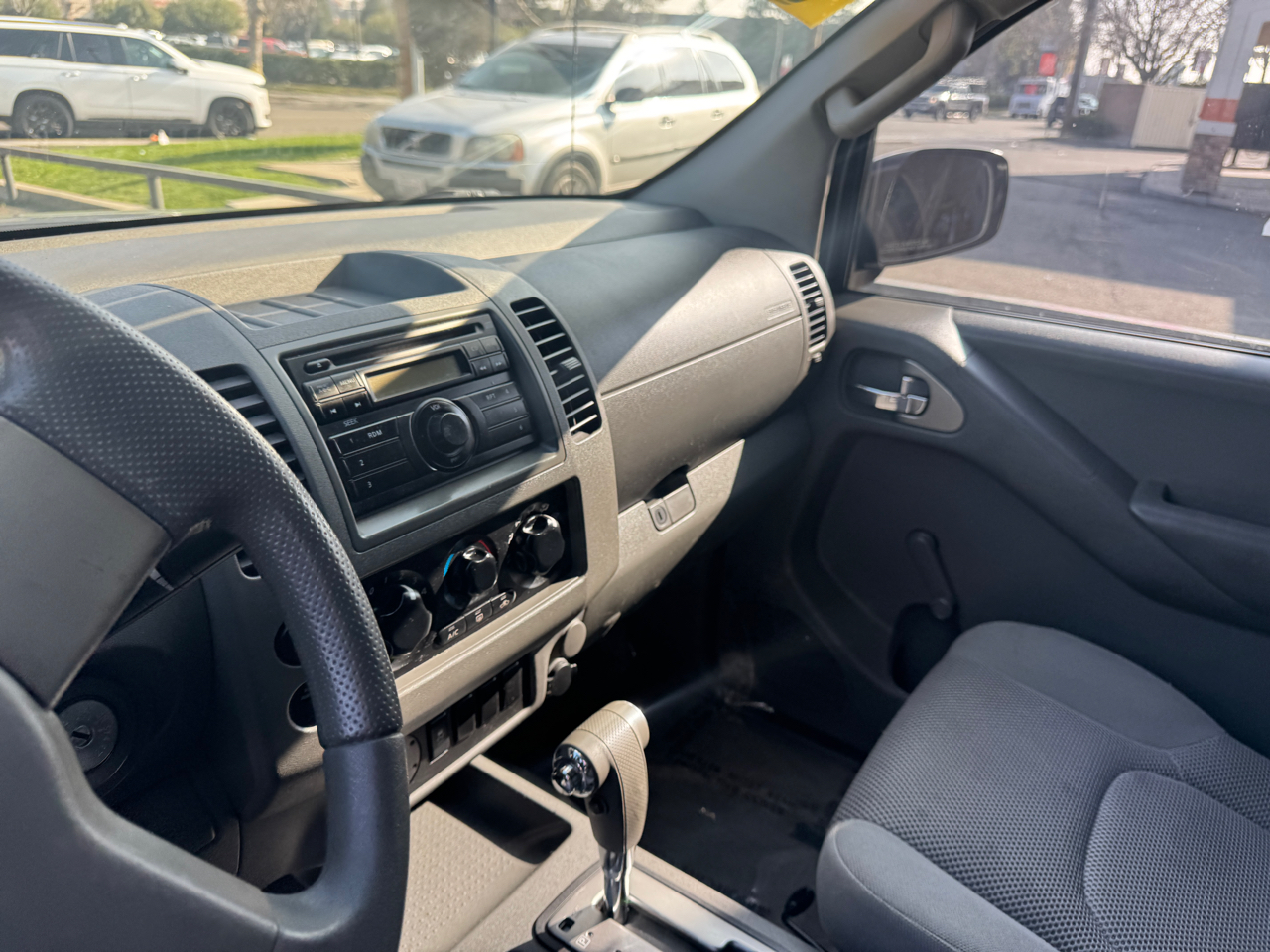 Nissan Frontier S Crew Cab 2WD 2012