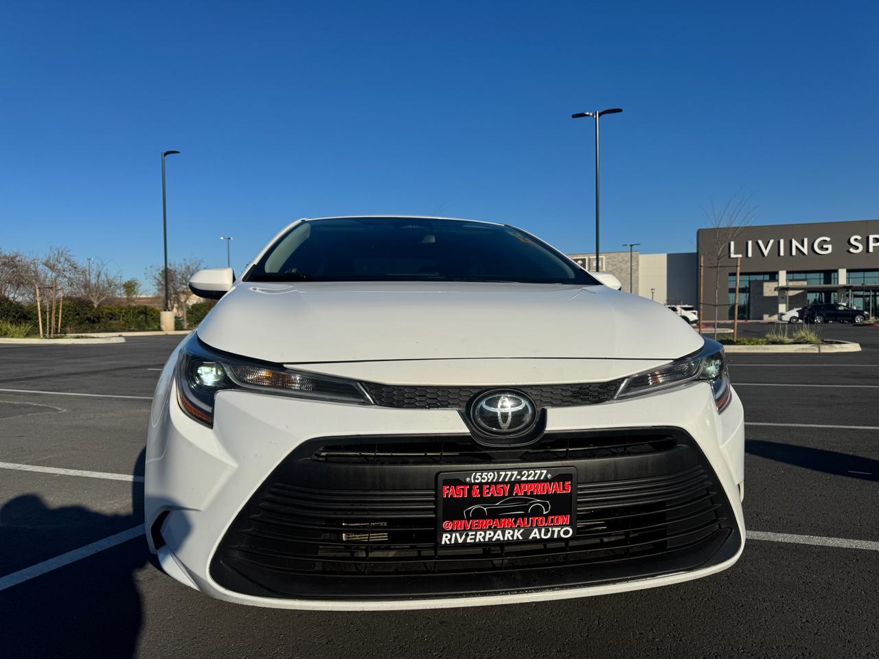 Toyota Corolla LE 2023