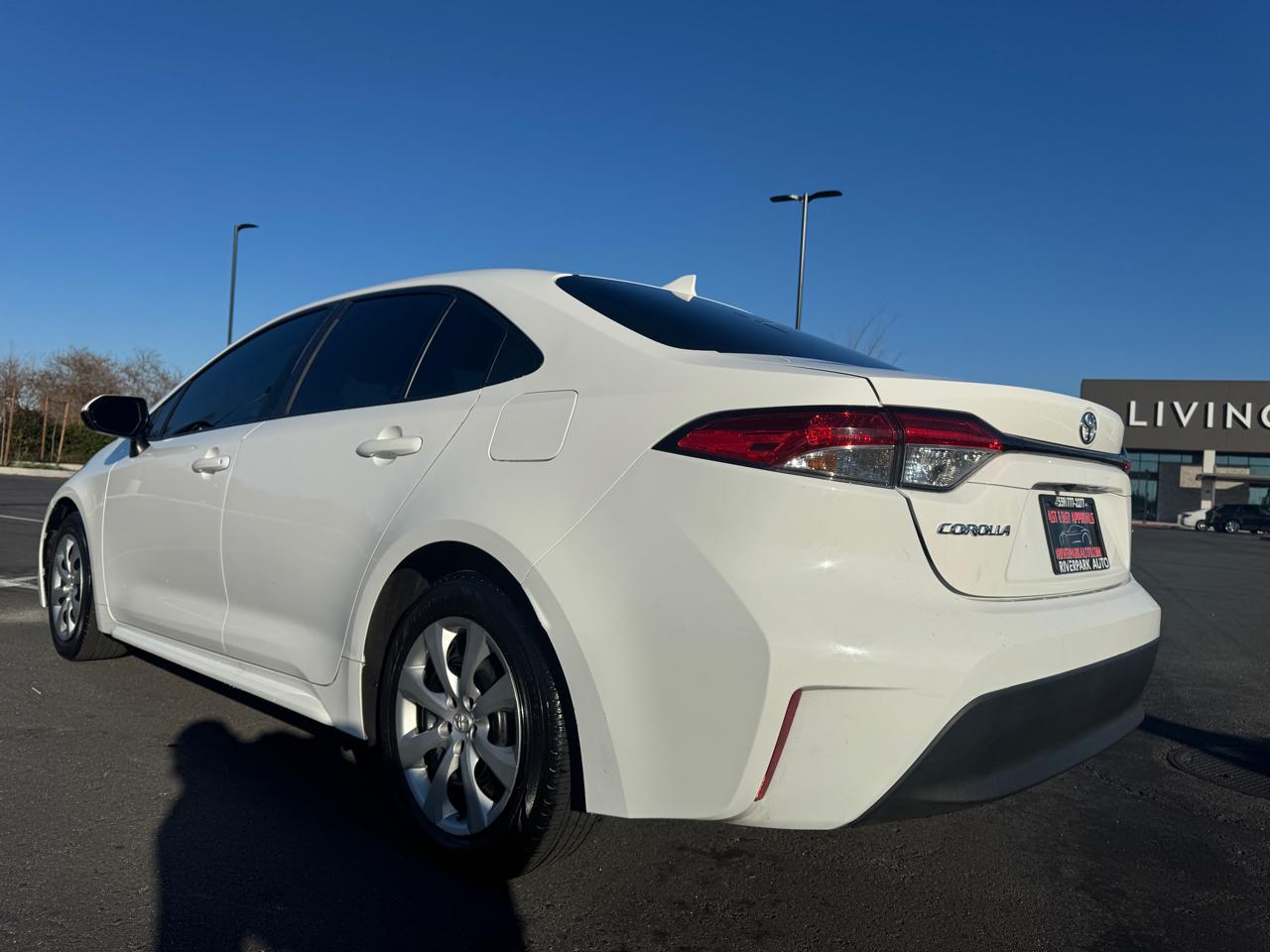 Toyota Corolla LE 2023