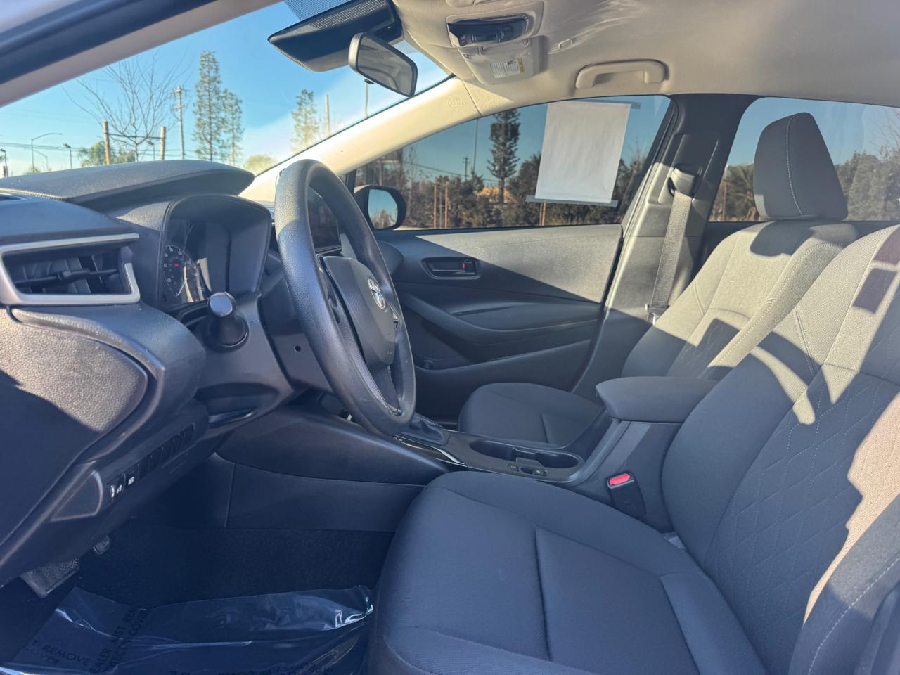 Toyota Corolla LE 2023