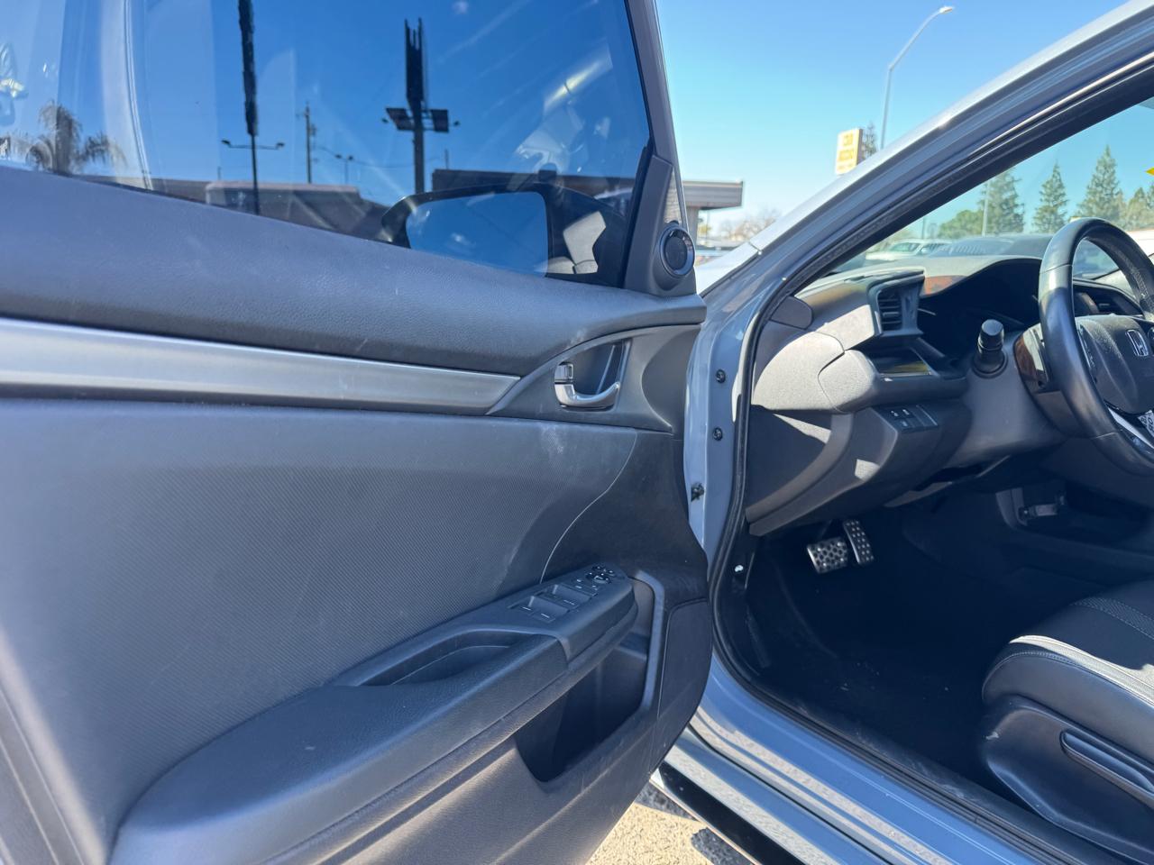 Honda Civic Sport Hatchback CVT 2021