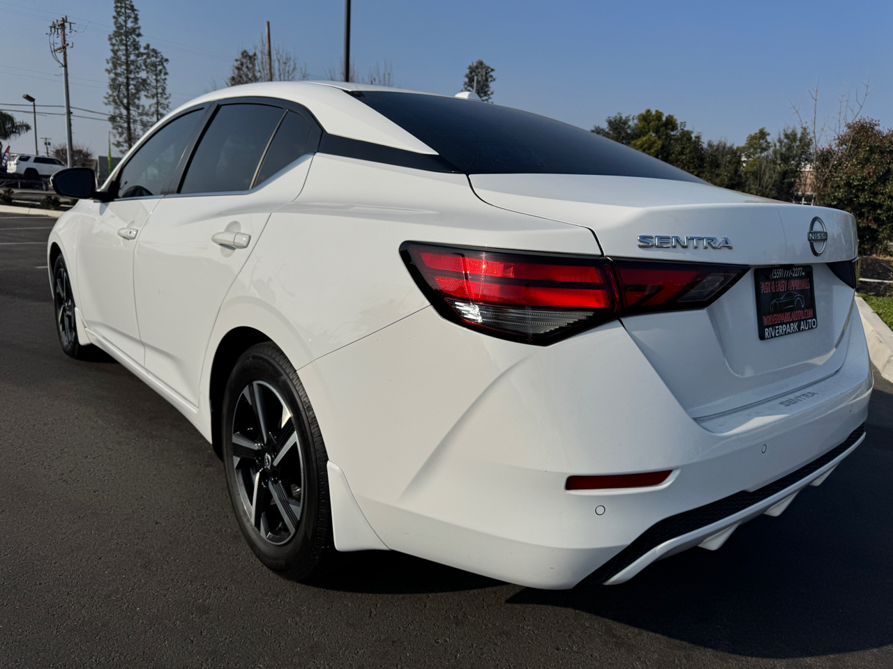 Nissan Sentra SV 2024