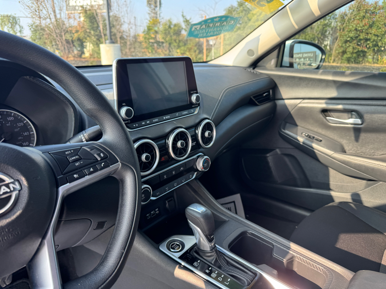 Nissan Sentra SV 2024