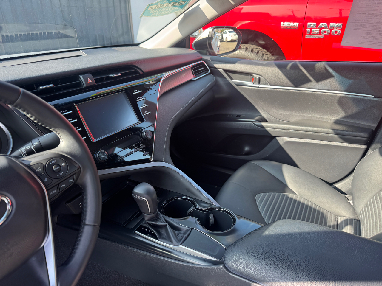 Toyota Camry SE 2018