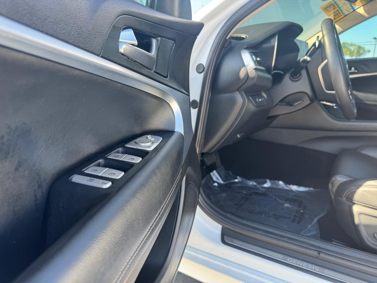 Genesis G70 2.0T 2022