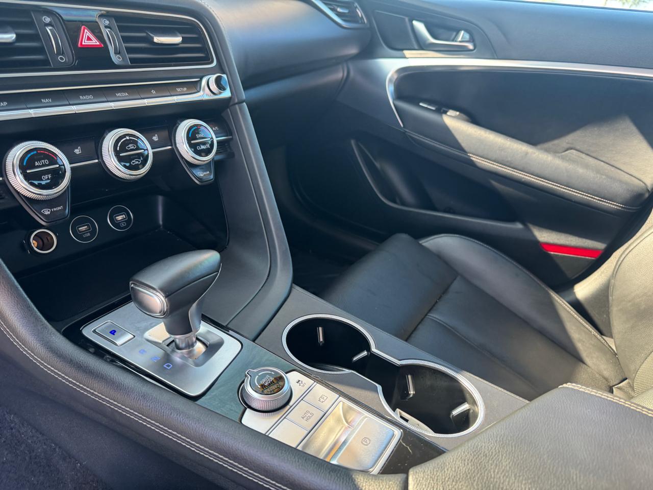 Genesis G70 2.0T 2022