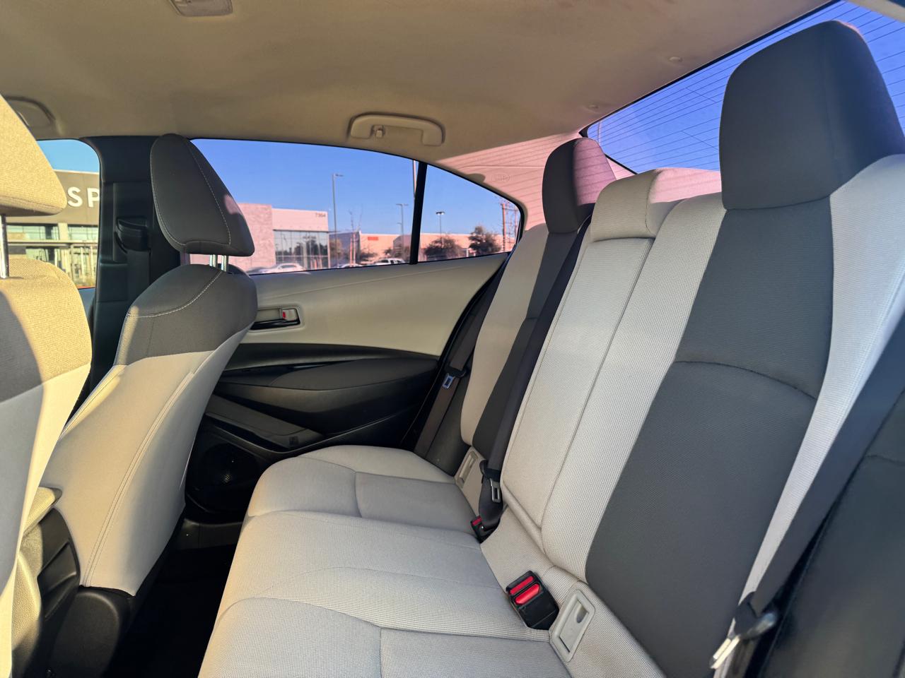 Toyota Corolla LE 2022