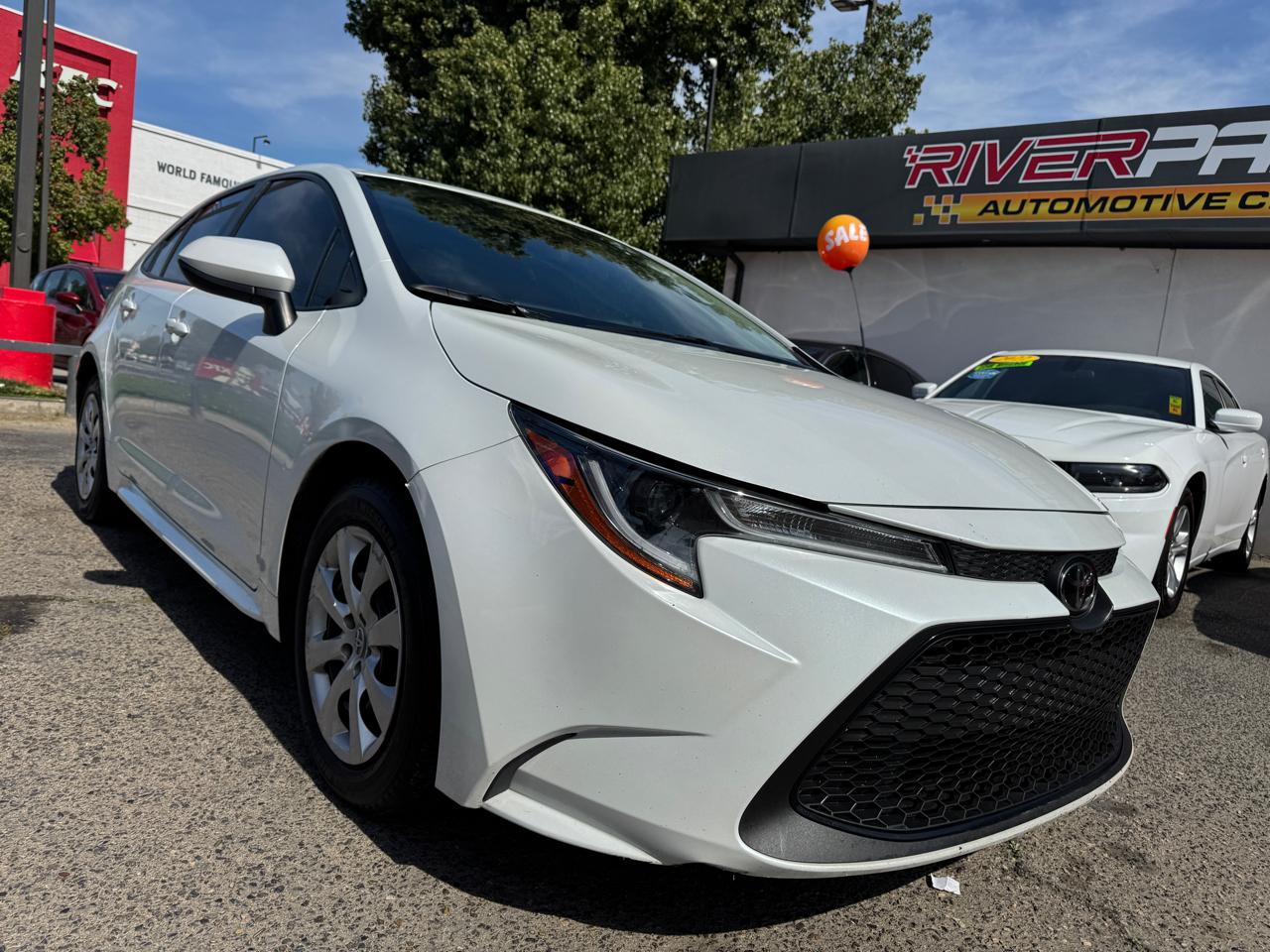Toyota Corolla LE Hybrid 2022