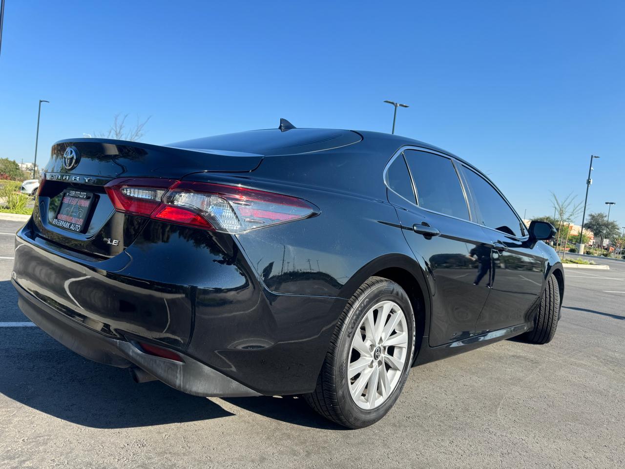 Toyota Camry LE 2021