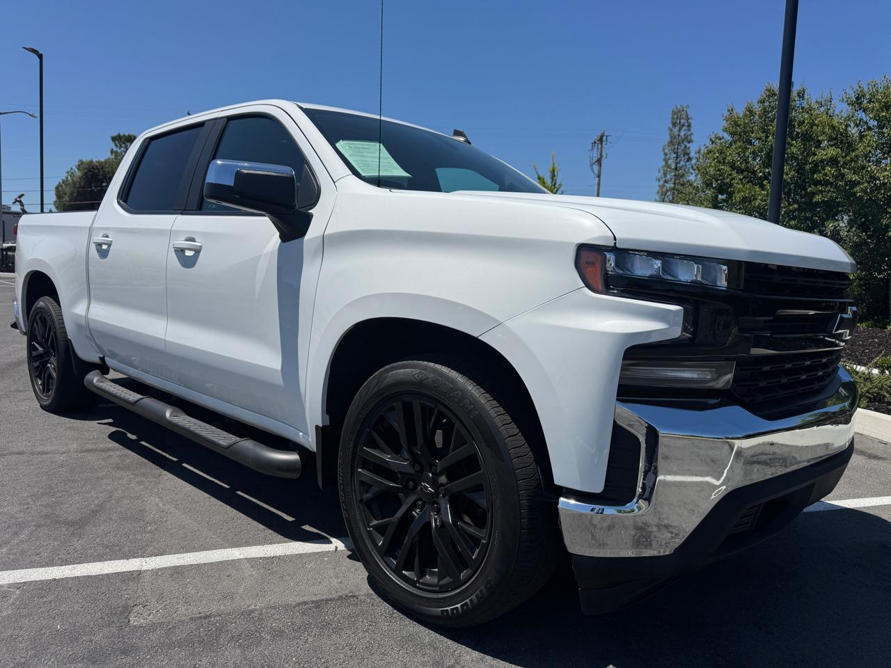 Chevrolet Silverado 1500 LT Crew Cab 2WD 2020