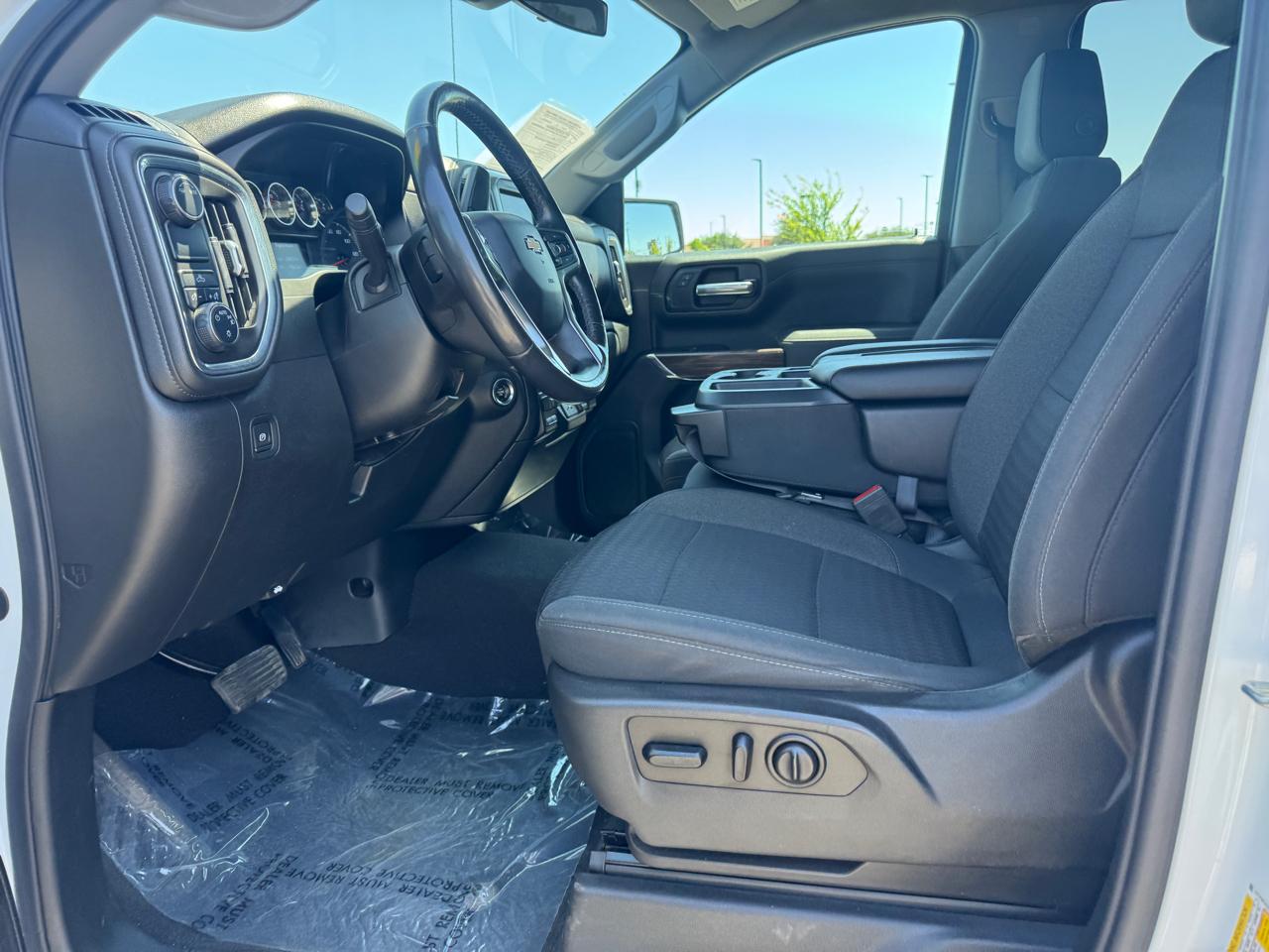Chevrolet Silverado 1500 LT Crew Cab 2WD 2020