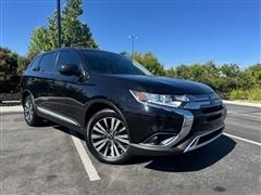 2020 Mitsubishi Outlander 