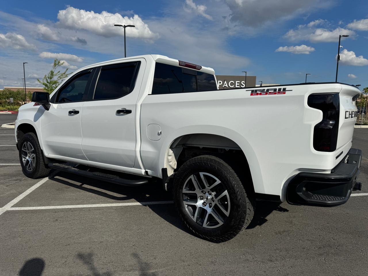 Chevrolet Silverado 1500 LT Trail Boss Crew Cab 4WD 2019