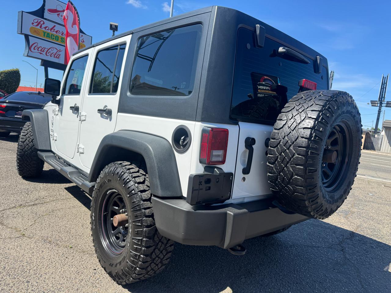 Jeep Wrangler Unlimited Sport 4WD 2013