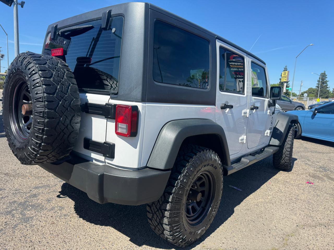 Jeep Wrangler Unlimited Sport 4WD 2013