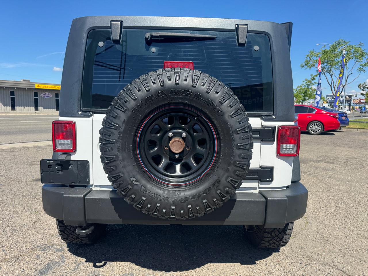 Jeep Wrangler Unlimited Sport 4WD 2013