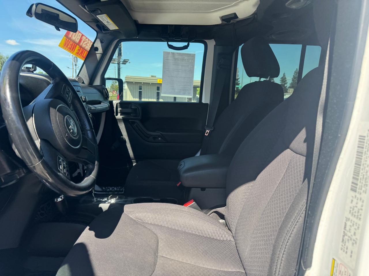 Jeep Wrangler Unlimited Sport 4WD 2013
