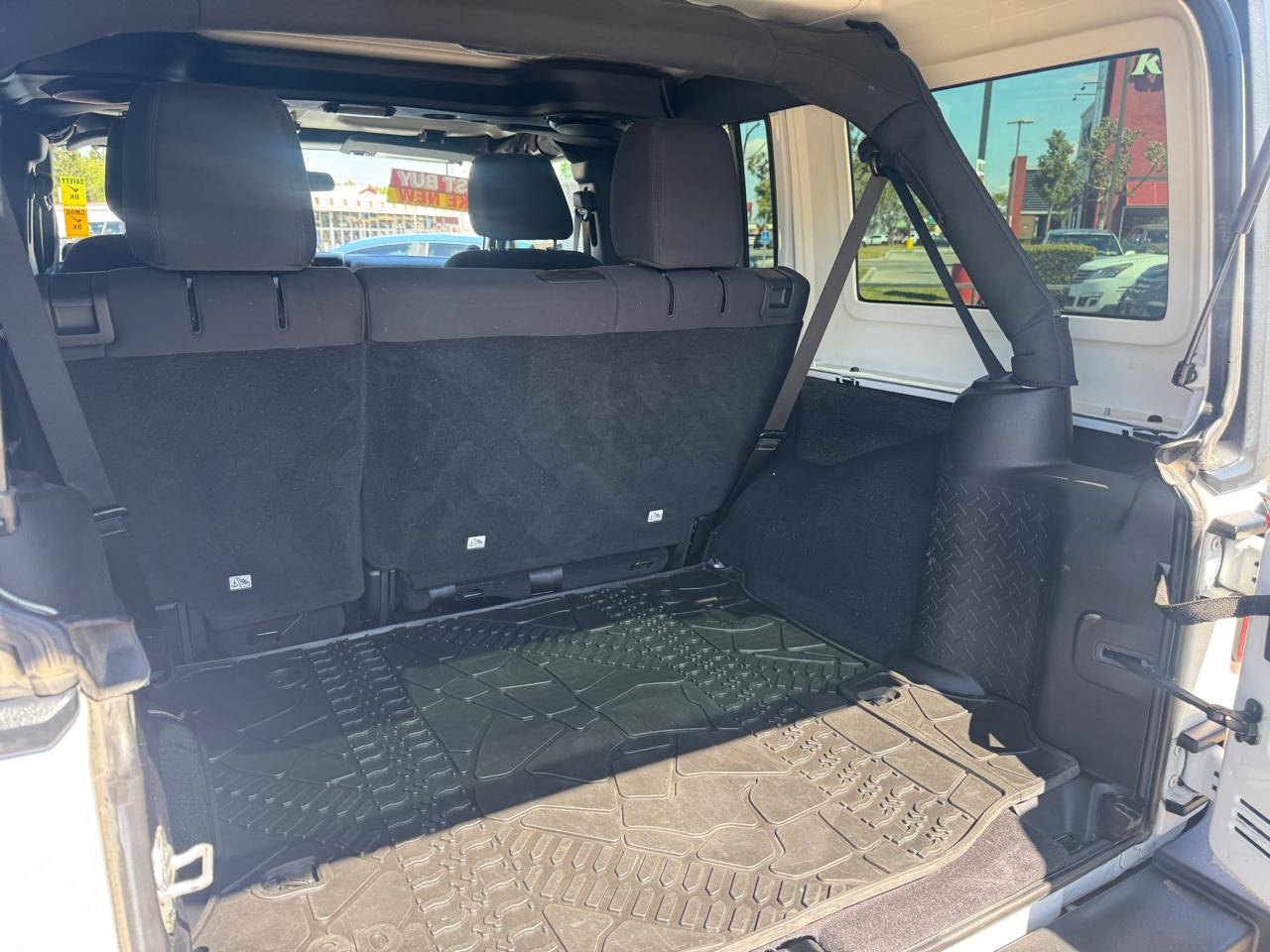 Jeep Wrangler Unlimited Sport 4WD 2013