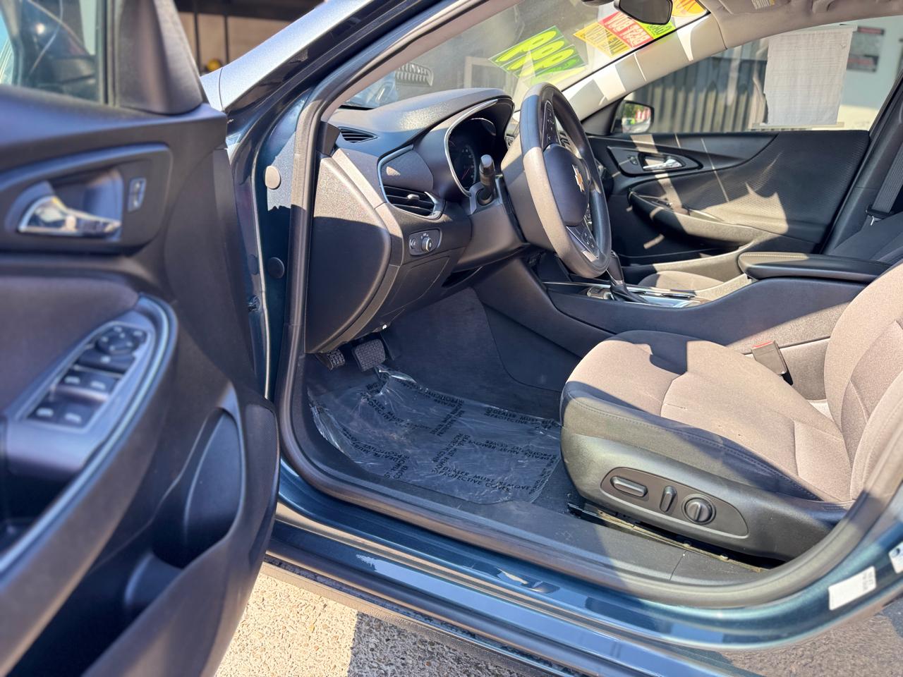 Honda Civic EX Sedan CVT 2022