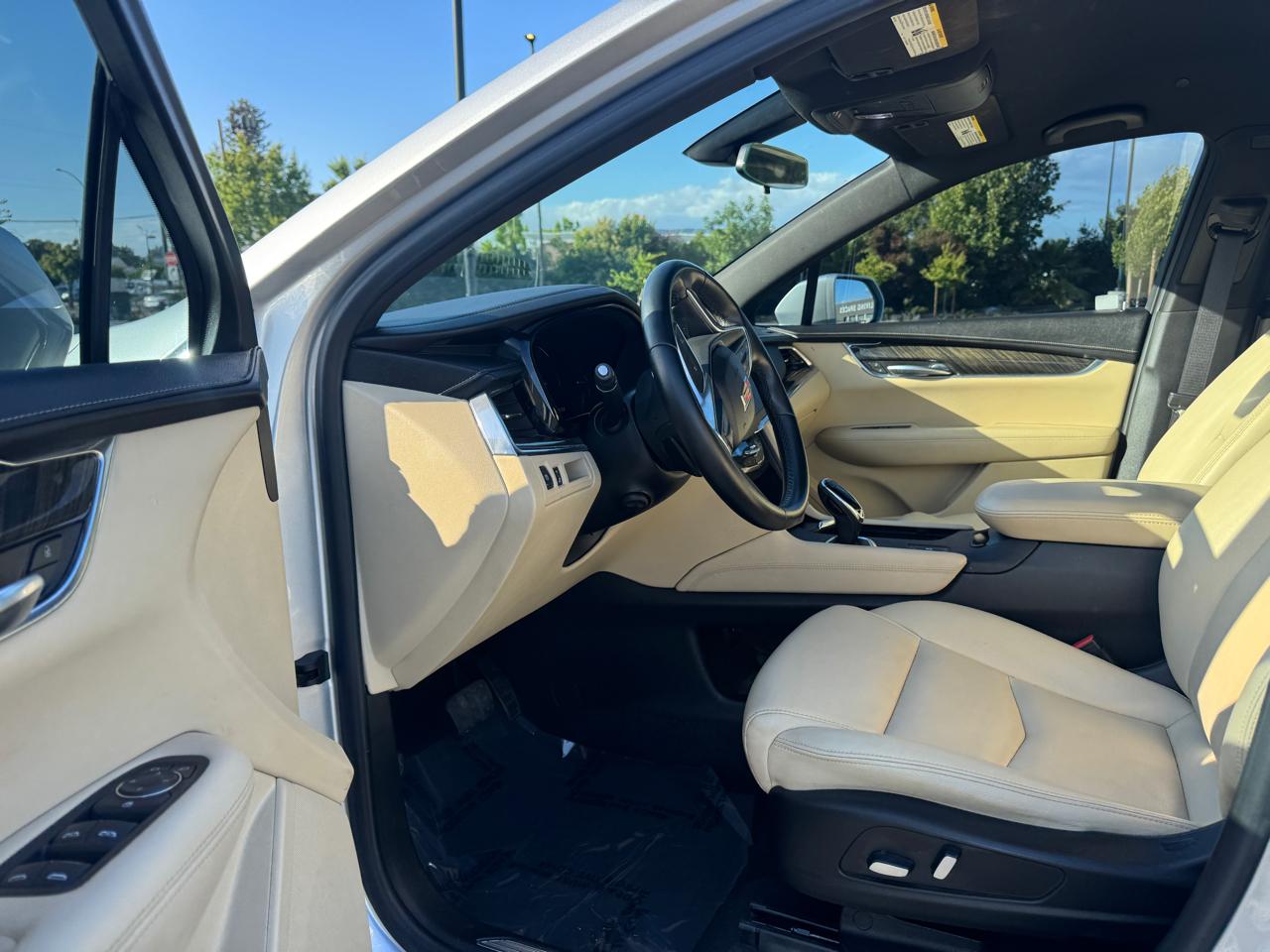 Cadillac XT5 Base 2019