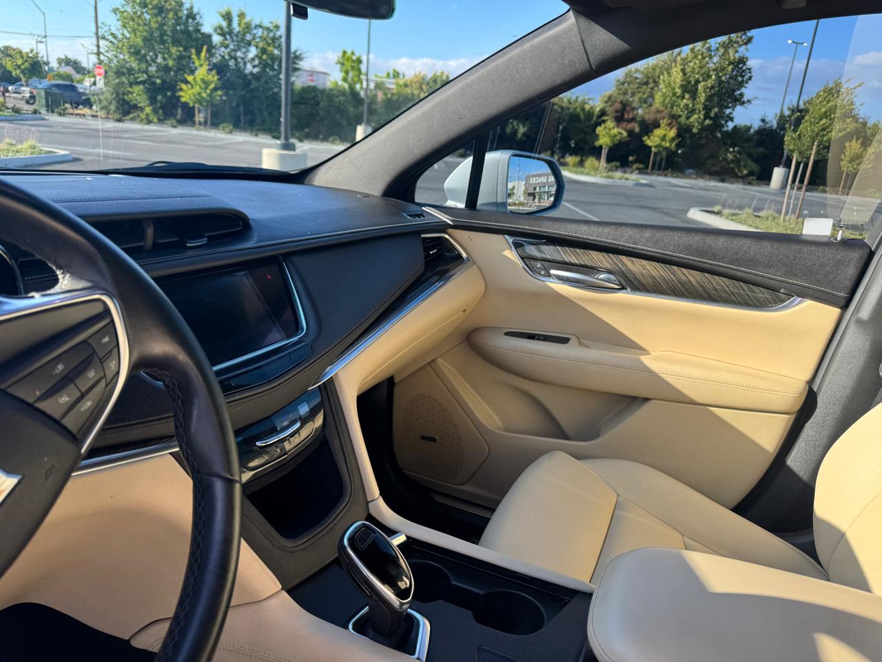 Cadillac XT5 Base 2019