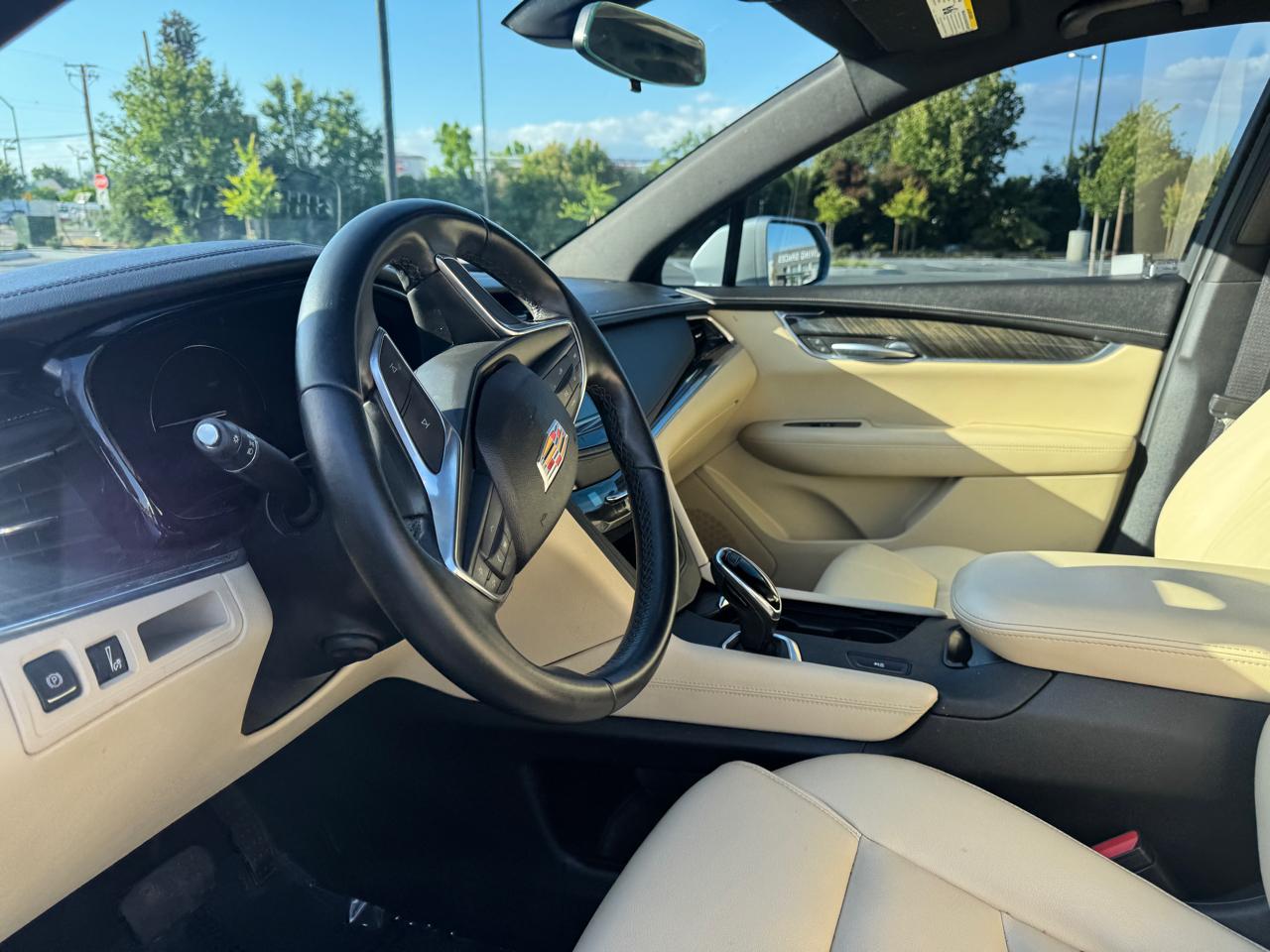 Cadillac XT5 Base 2019