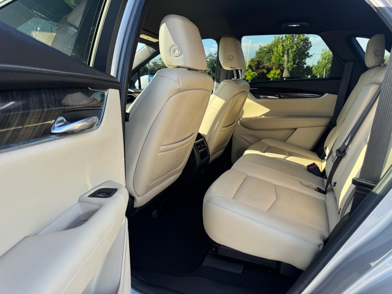 Cadillac XT5 Base 2019