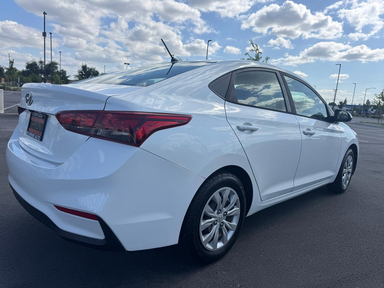 Hyundai Accent SE 4-Door 6A 2020