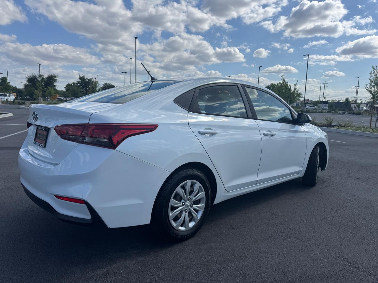 Hyundai Accent SE 4-Door 6A 2020