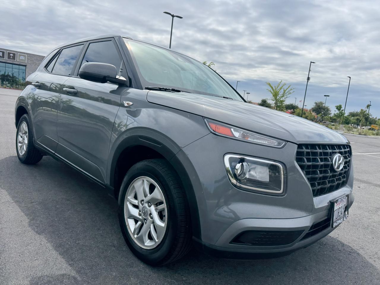 2021 Hyundai Venue SE