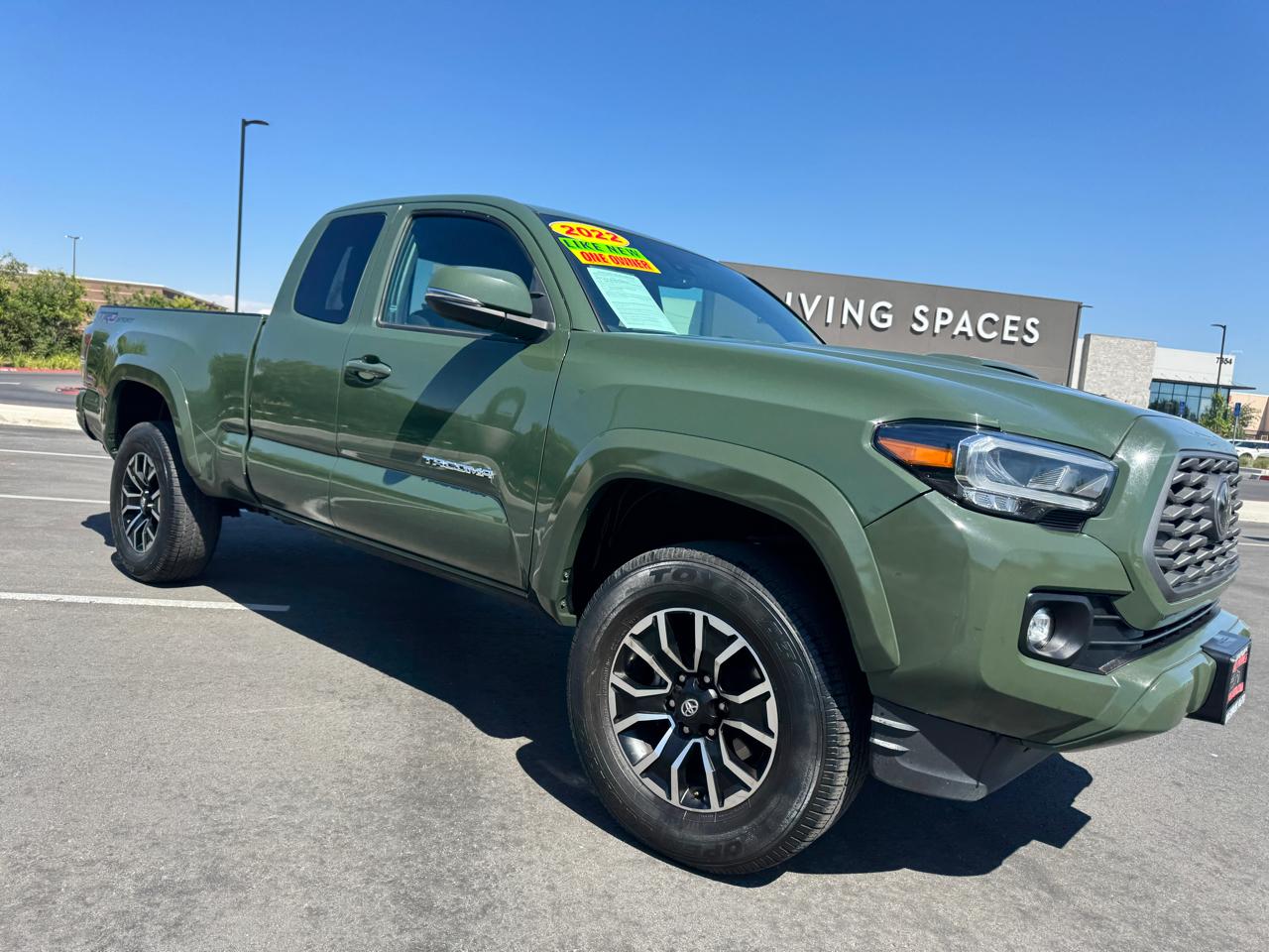 2022 Toyota Tacoma SR5 Access Cab V6 6AT 2WD
