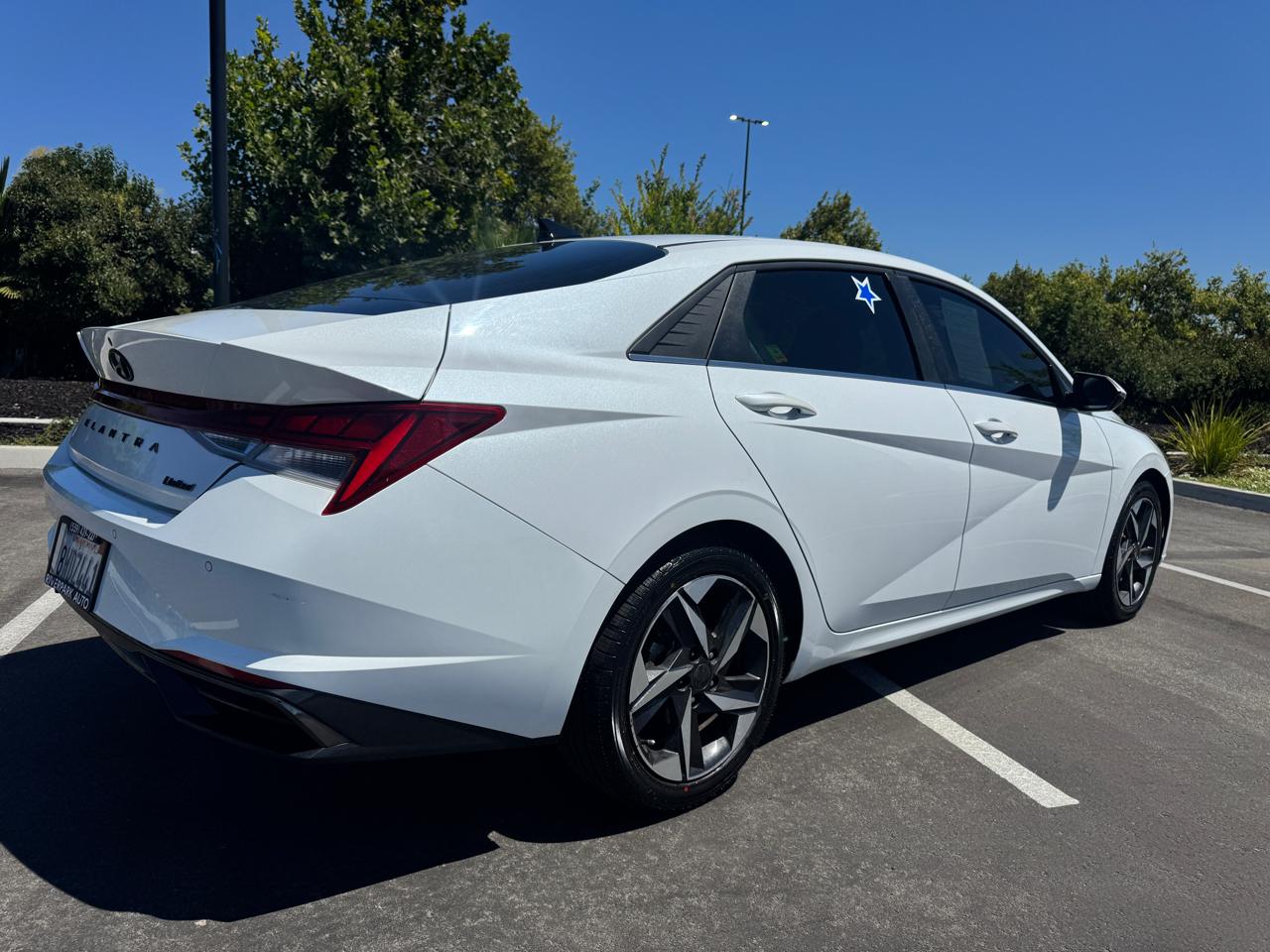 Hyundai Elantra Limited 2021