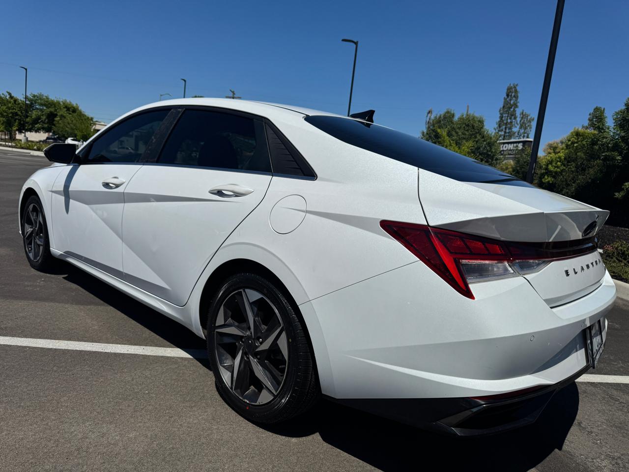 Hyundai Elantra Limited 2021