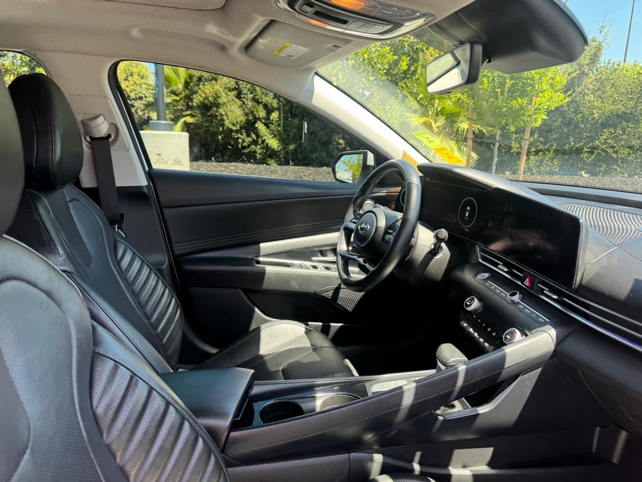 Hyundai Elantra Limited 2021