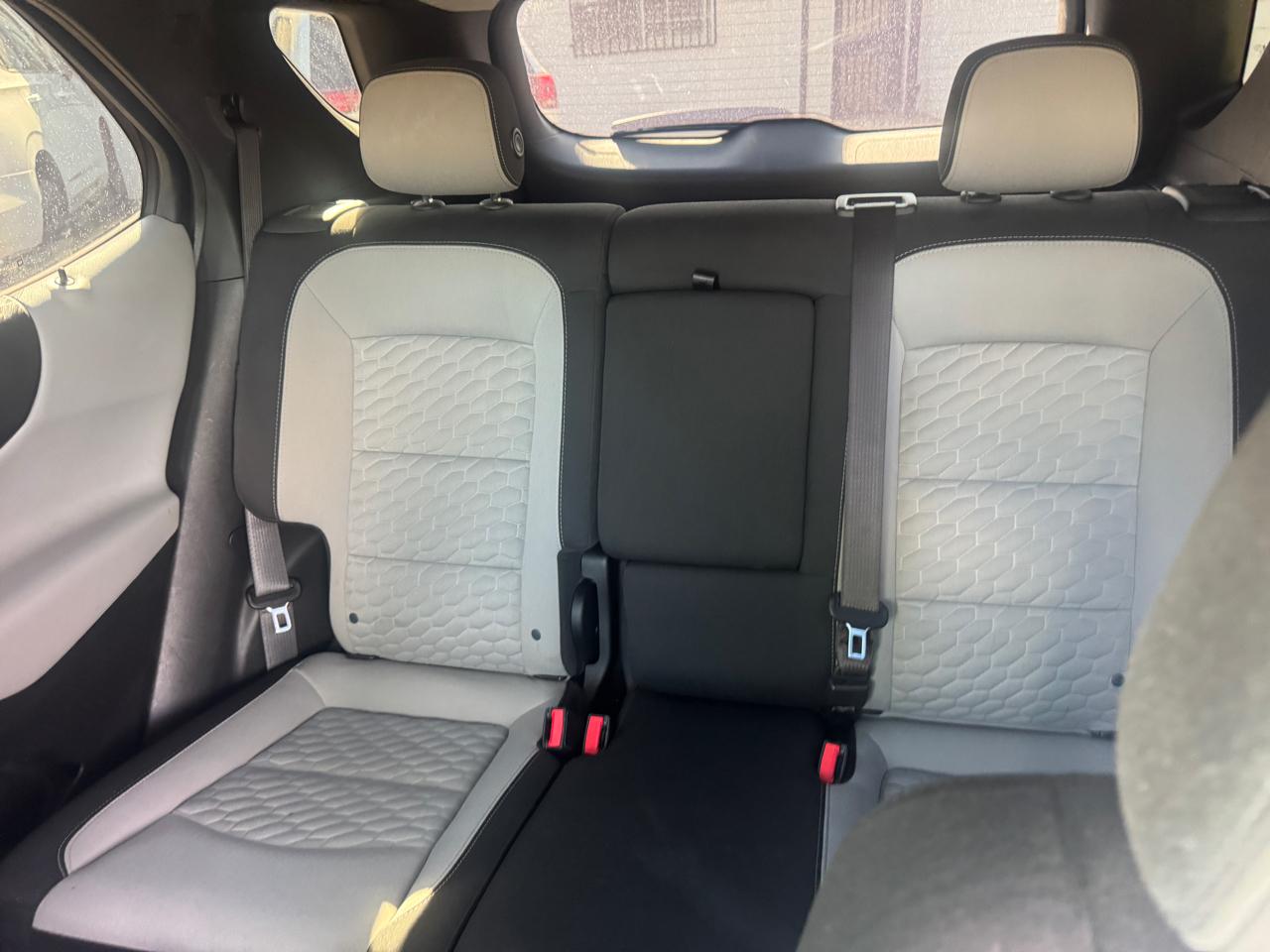 2020 Chevrolet Equinox LT - Photo 15