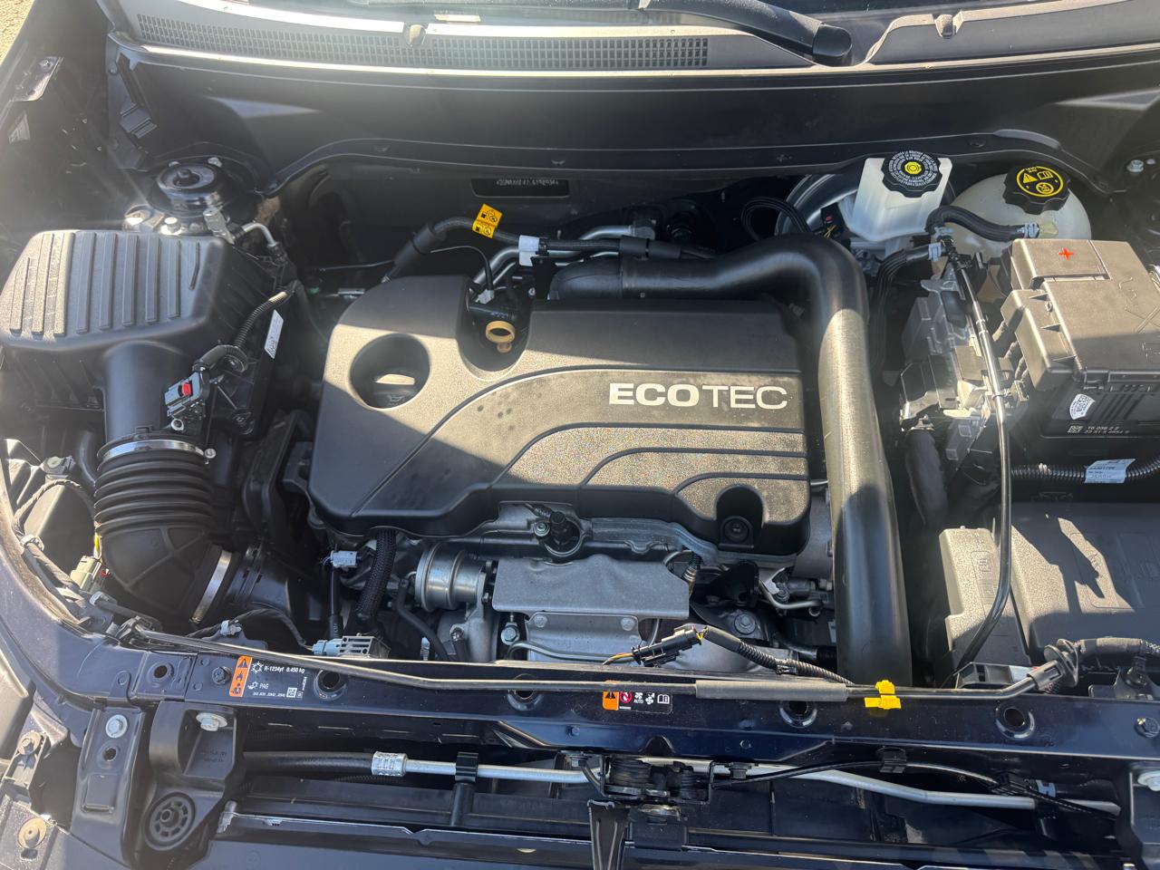2020 Chevrolet Equinox LT - Photo 16