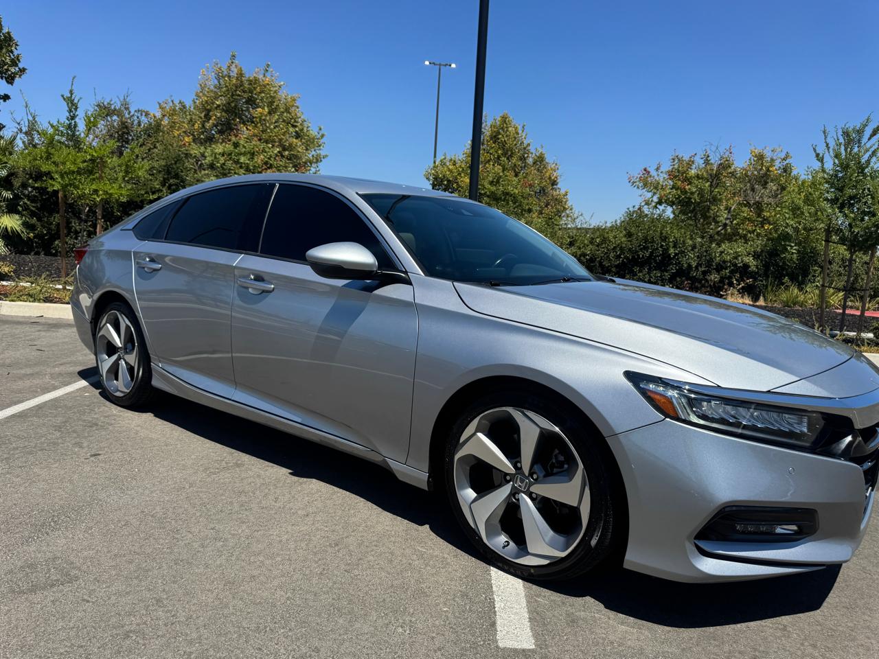 2020 Honda Accord Touring 2.0T