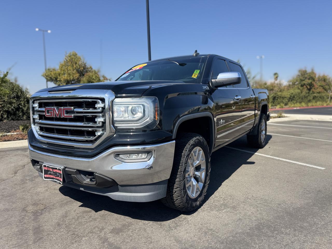 2018 GMC Sierra 1500 SLT Crew Cab Long Box 4WD