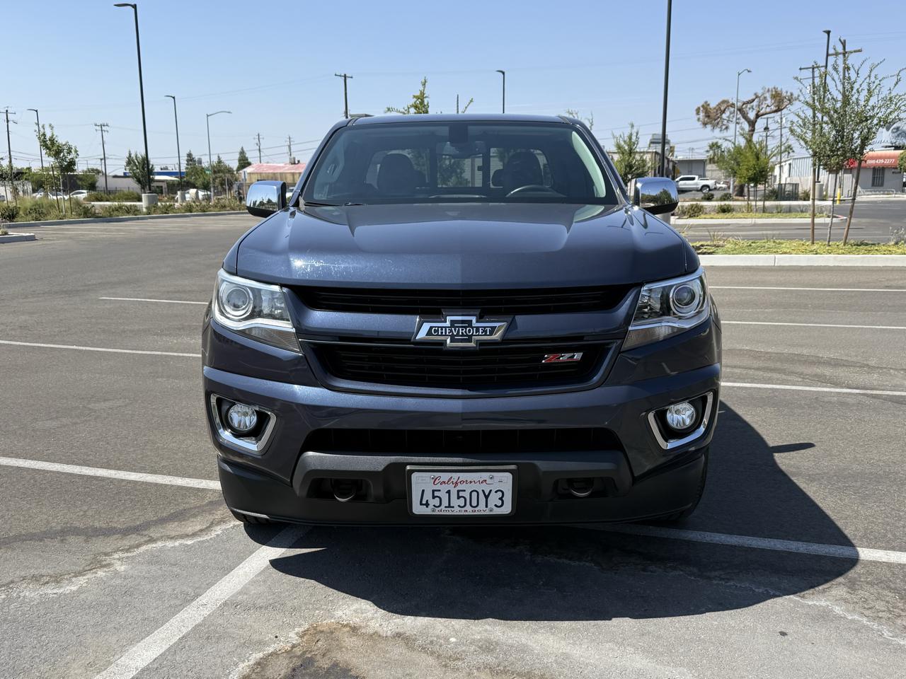 Chevrolet Colorado photo 2