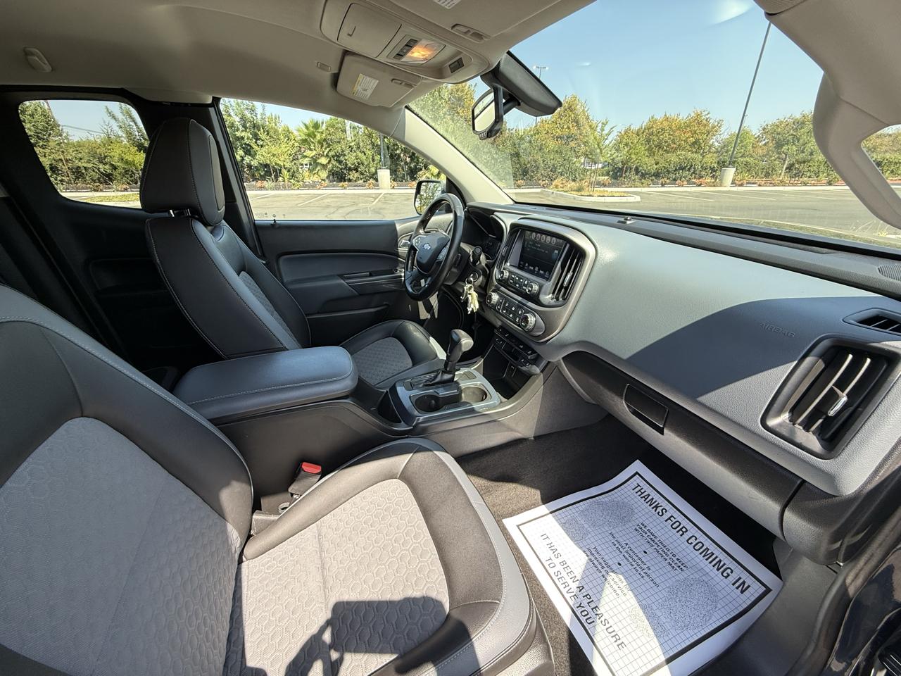 Chevrolet Colorado photo 11
