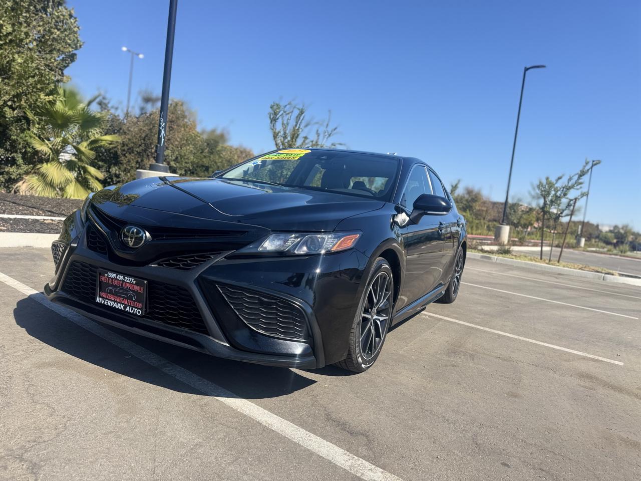 Toyota Camry photo 8