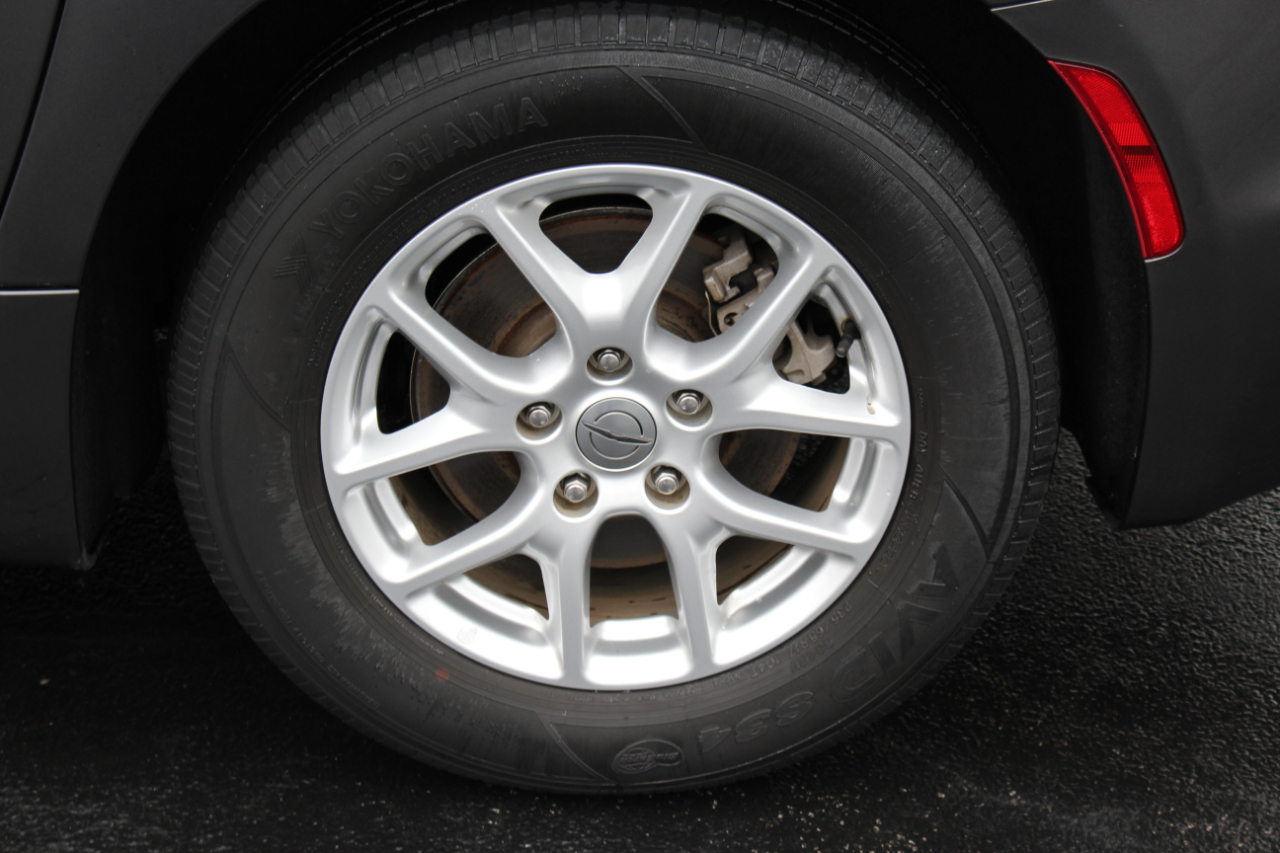 Chrysler Pacifica Touring L 2023