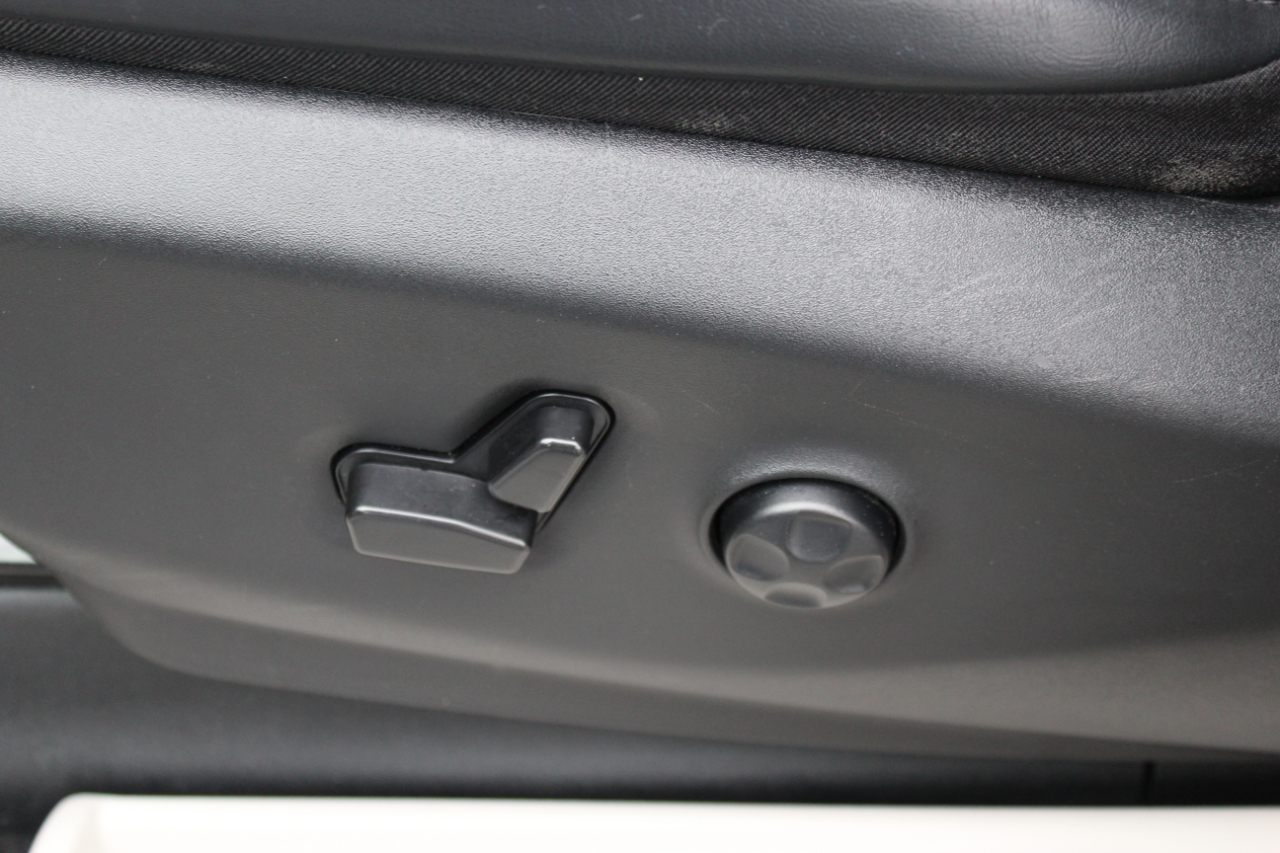 Chrysler Pacifica Touring L 2023