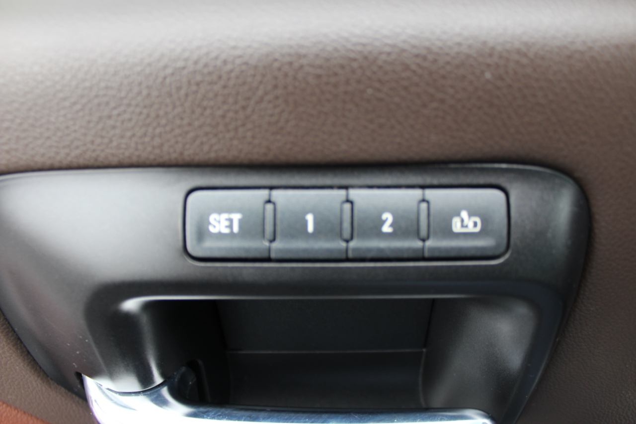 Chevrolet Silverado 1500 High Country Crew Cab 4WD 2014