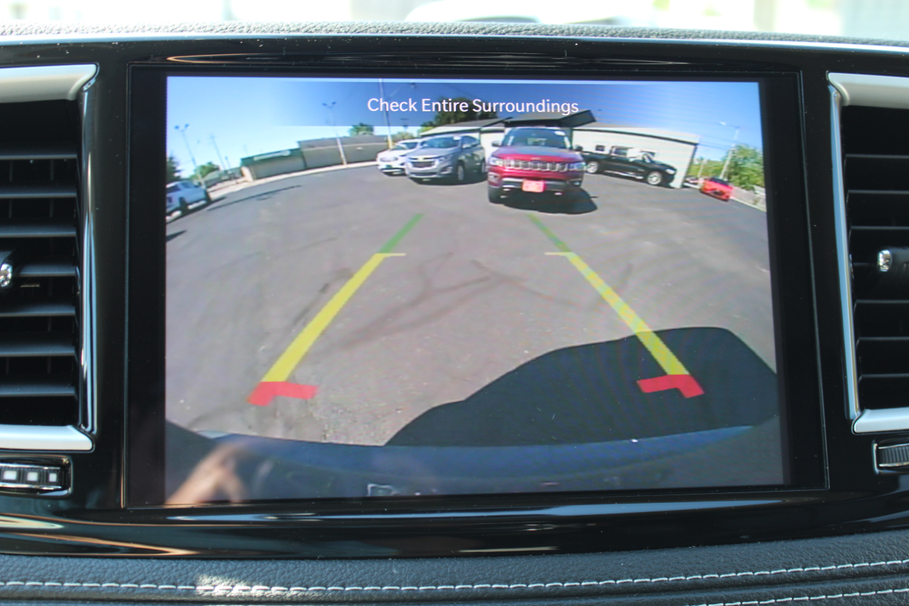 Chrysler Pacifica Touring L 2023