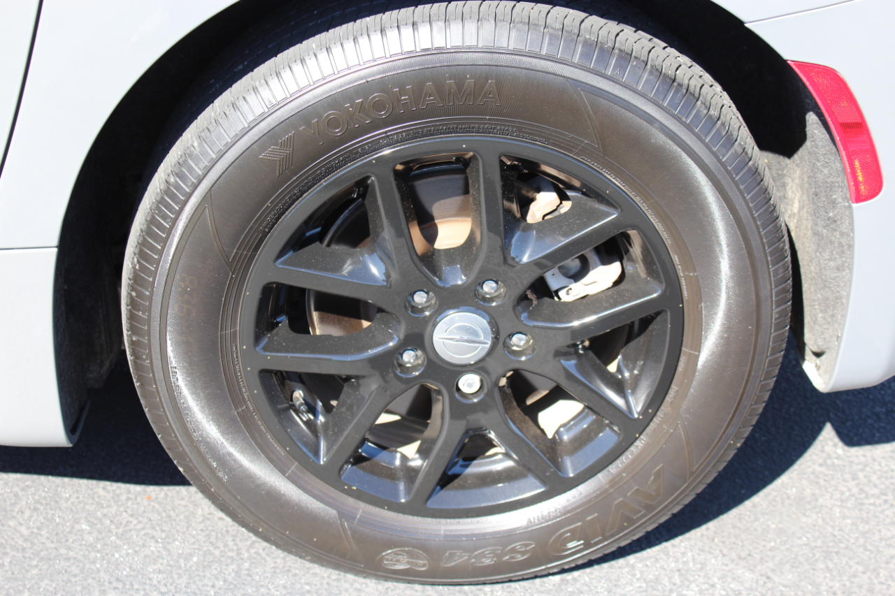 Chrysler Pacifica Touring L 2023