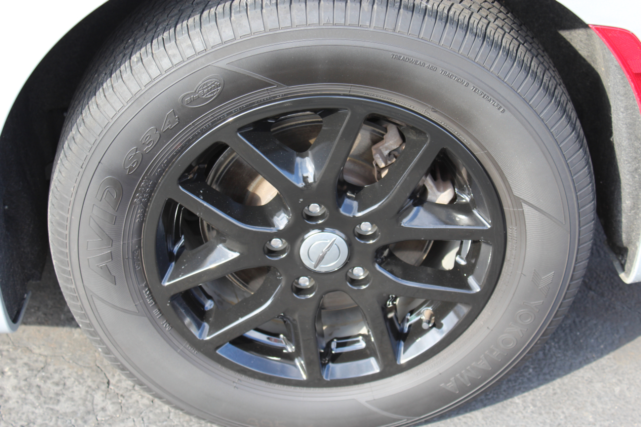 Chrysler Pacifica Touring L 2024