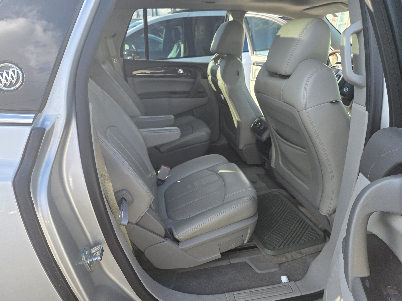 Buick Enclave Leather AWD 2015